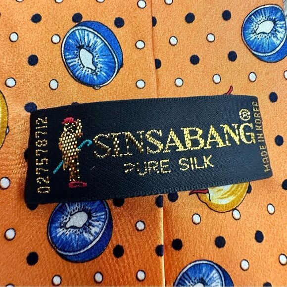 Sinsabang silk apple graphic tie - Picture 5 of 7